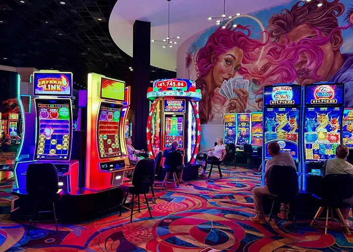 Hotel Hollywood Casino & 4*